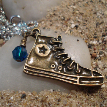 DOCTOR WHO Inspired SNEAKER Necklace (Tenth Doctor Who)