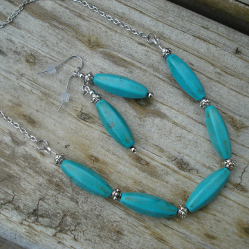 Oblong Turquoise Necklace & Earring Set