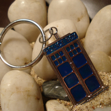 Doctor Who Inspired TARDIS Keyring