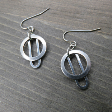 Circle x Long Oblong Earrings